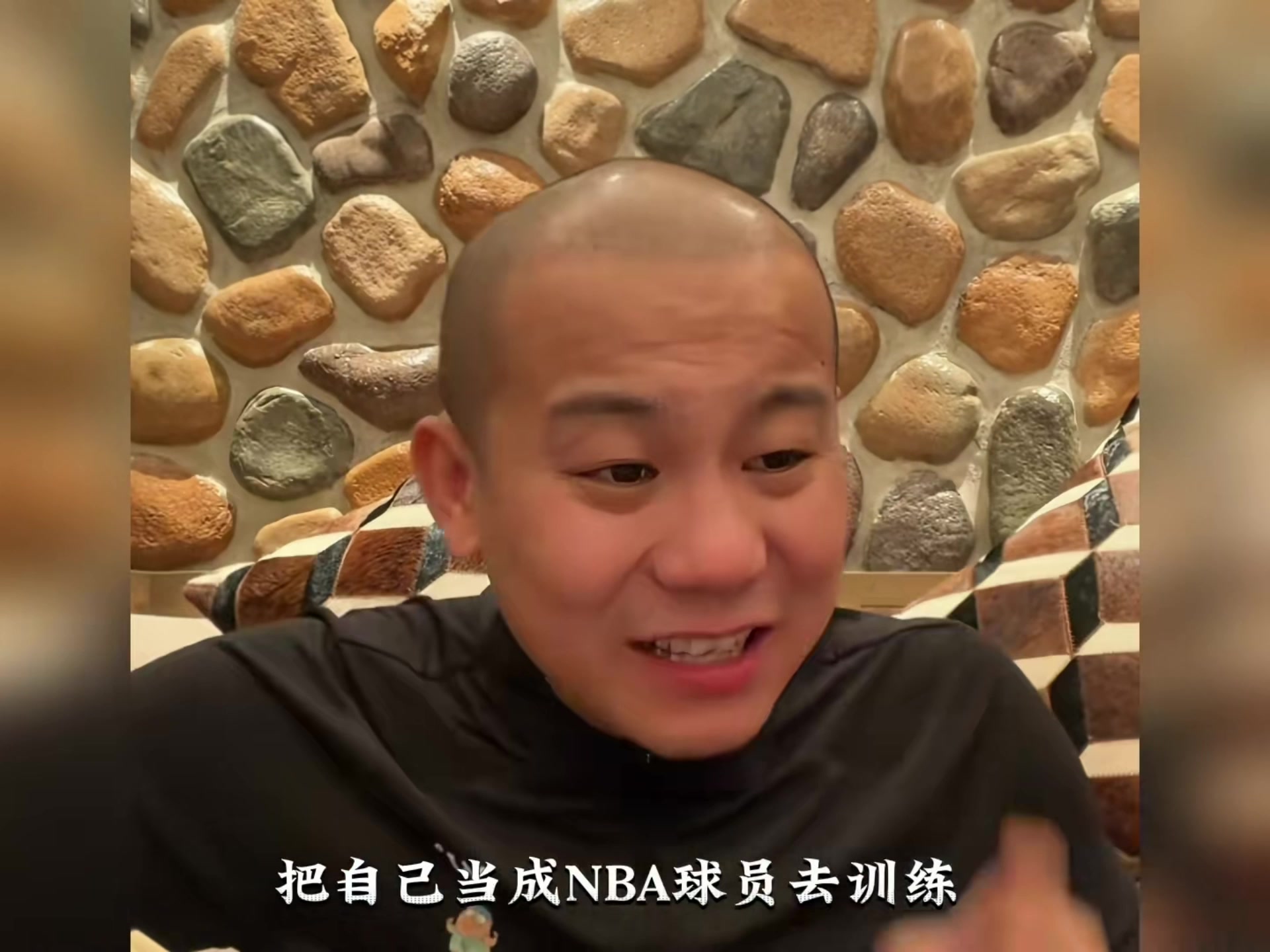 曹芳谈赖益烨受伤：像NBA球员那样练能行吗？我能打到现在靠偷懒